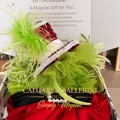 Holly Jingle Designer Kids Top Hat $250 (One Size)