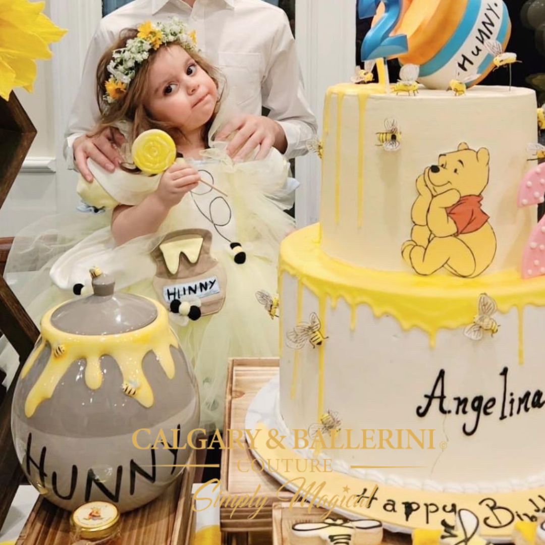 Winnie the pooh 1st birthday