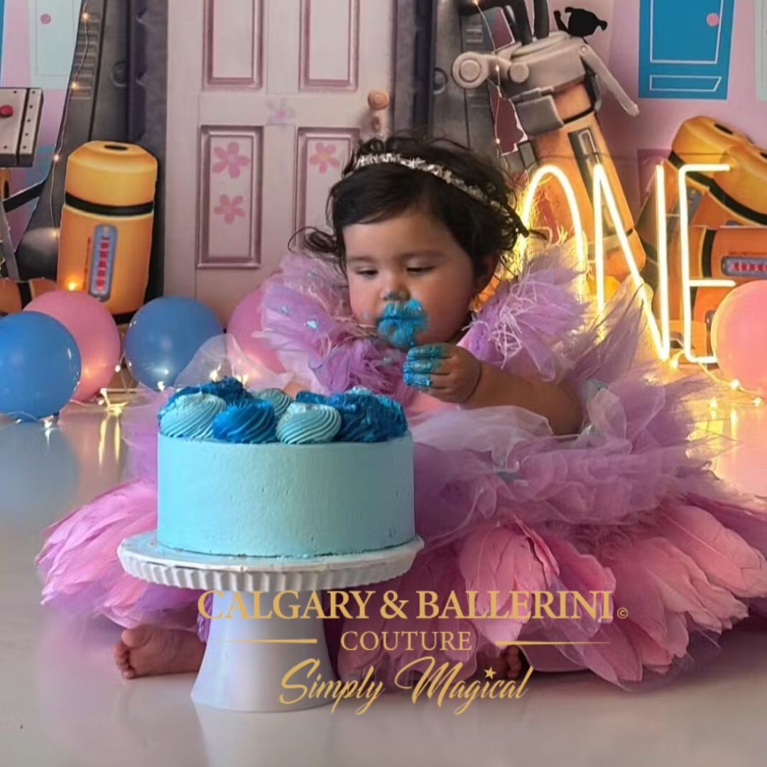 Hollywood Glamour Birthday Dress (Age 1–5) Hollywood Glamour Birthday Dress (Age 1–5)