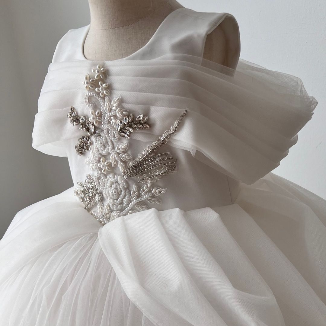 Mini Bride Flower Girl Dress Age 412 | | Calgary & Ballerini Mini Bride Flower Girl Dress Age 412 | | Calgary & Ballerini