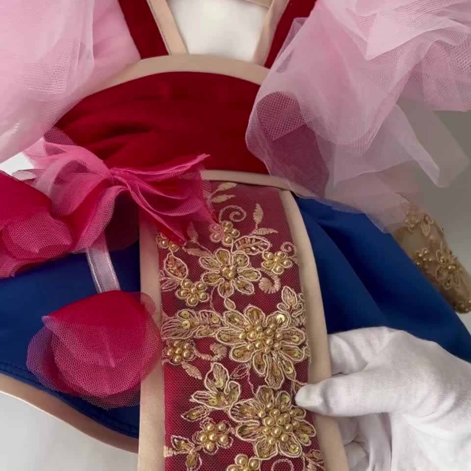 #tolstoy-video-preview-https%3A%2F%2Fvideos.gotolstoy.com%2Fpublic%2Fd1c0b1f4-5b7d-4d5c-a3d4-03f50eeab80c%2F91d69776-add5-493a-b50d-be2e3c82bddd%2F91d69776-add5-493a-b50d-be2e3c82bddd.mp4