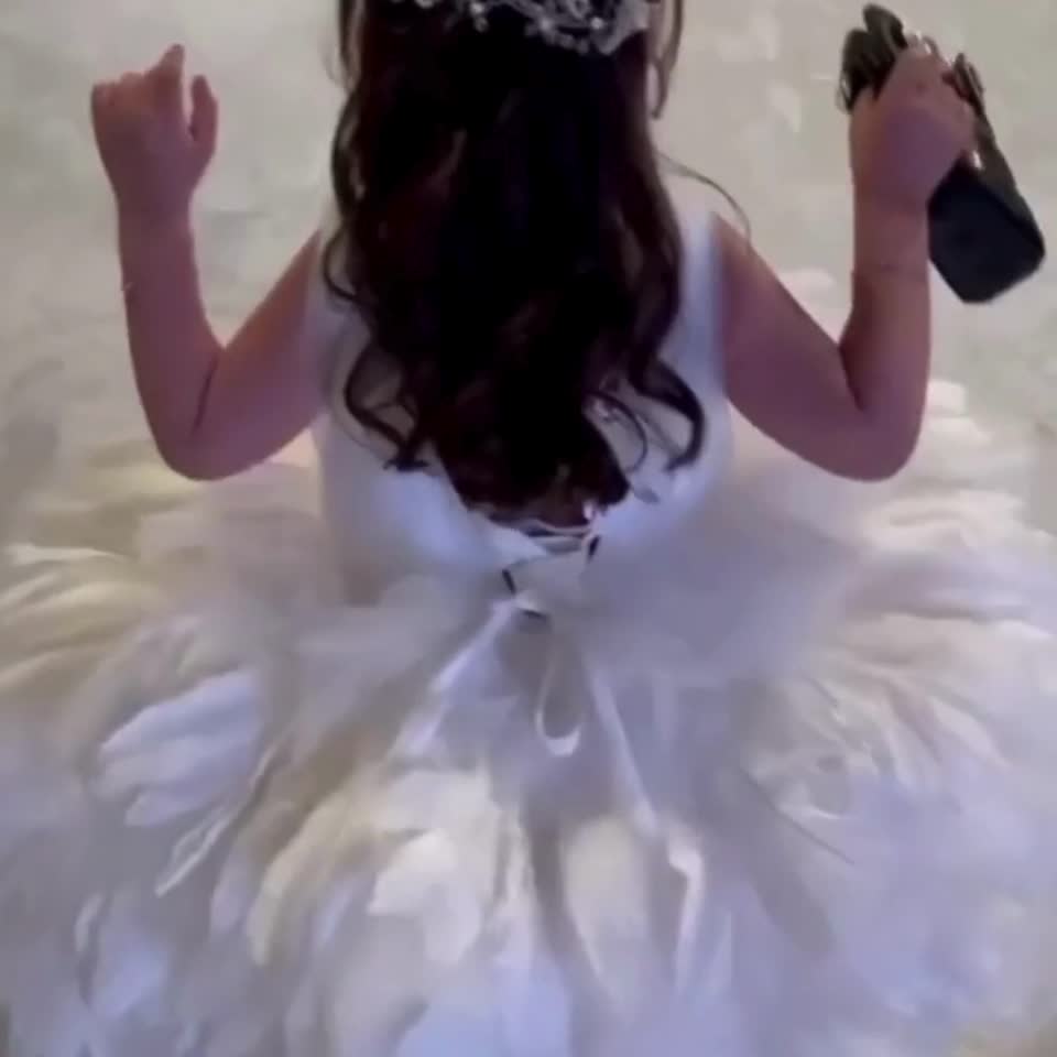 #tolstoy-video-preview-https%3A%2F%2Fvideos.gotolstoy.com%2Fpublic%2Fd1c0b1f4-5b7d-4d5c-a3d4-03f50eeab80c%2F8d705d83-1828-4156-a690-2eb3132b8552%2F8d705d83-1828-4156-a690-2eb3132b8552.mp4