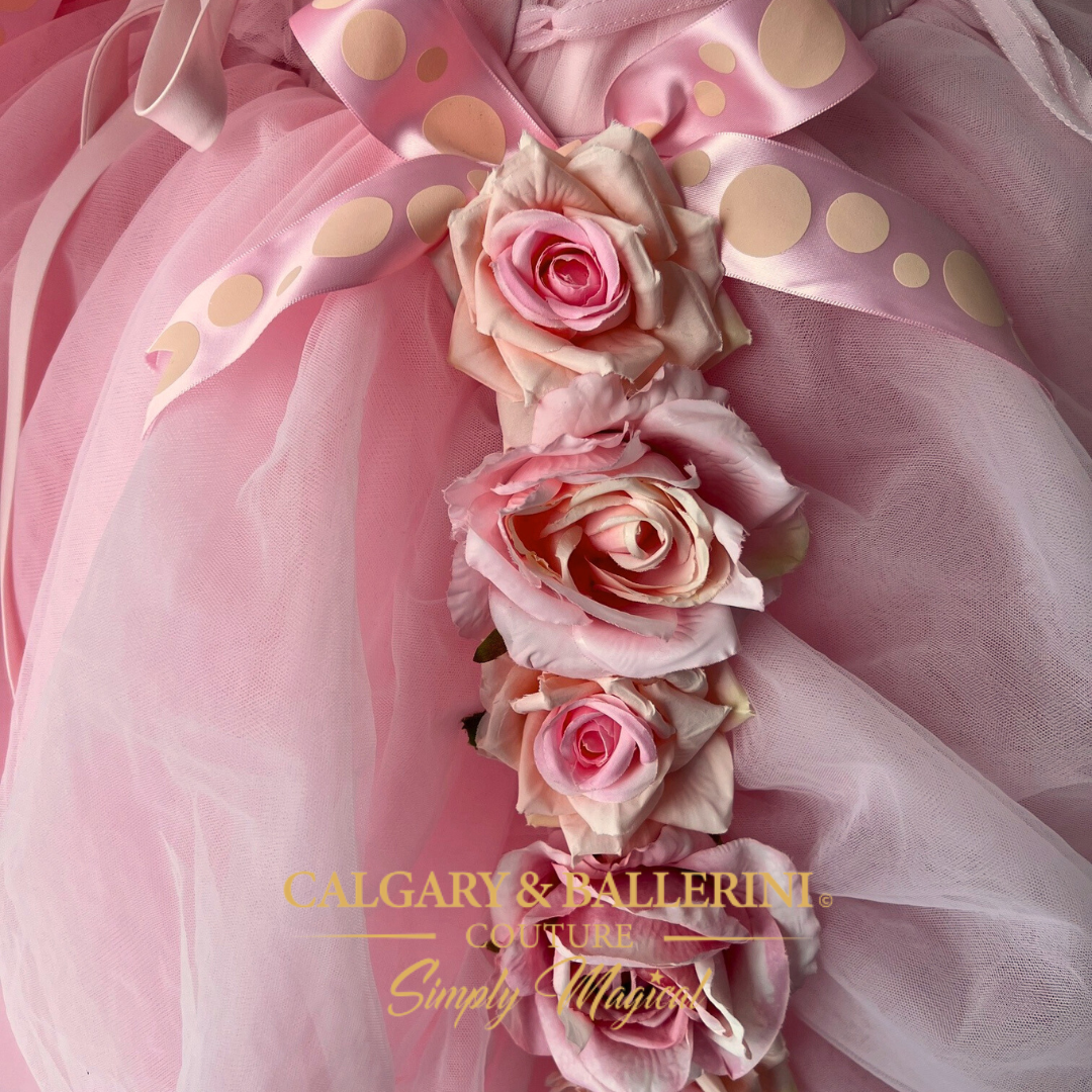 Elegant women’s costume: pink adult princess gown with roses and cape, perfect for Victorian or fairytale themes