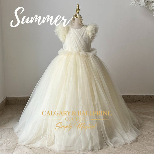 Summer floor length tulle dress for weddings in color vanilla
